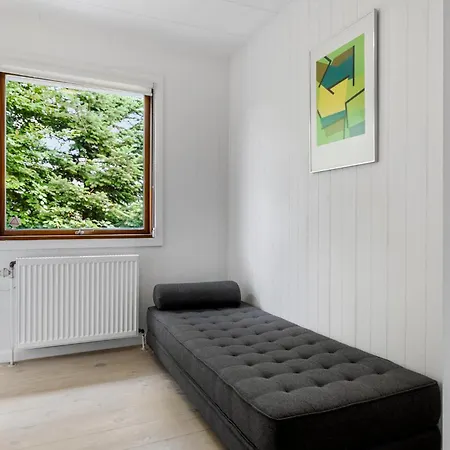 3 Bedroom Beautiful In Prázdninový dům Asperup